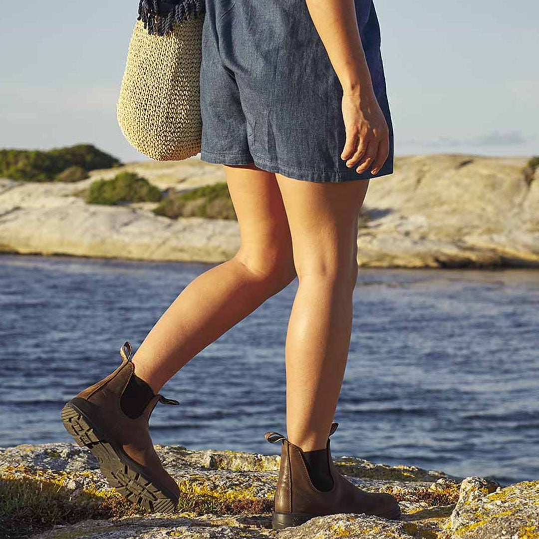 Blundstone 1609 Antique Brown Chelsea Boots