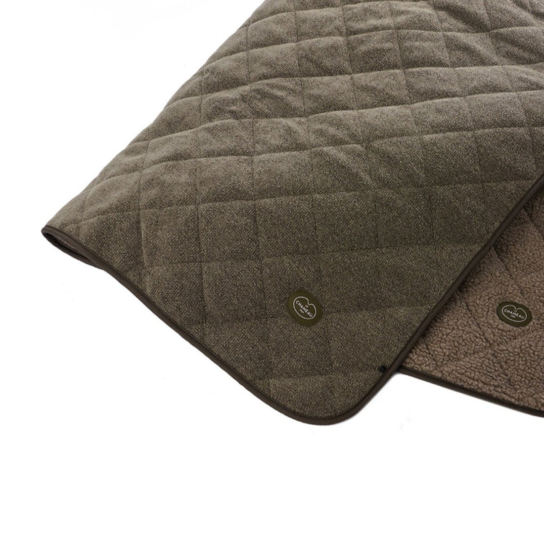 Le-Chameau-Quilted-Throw