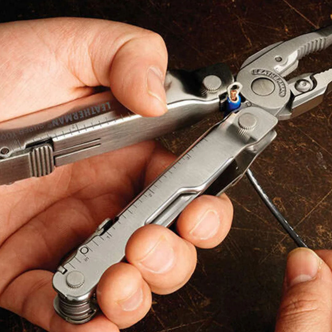 Leatherman Super Tool 300 Multi-Tool