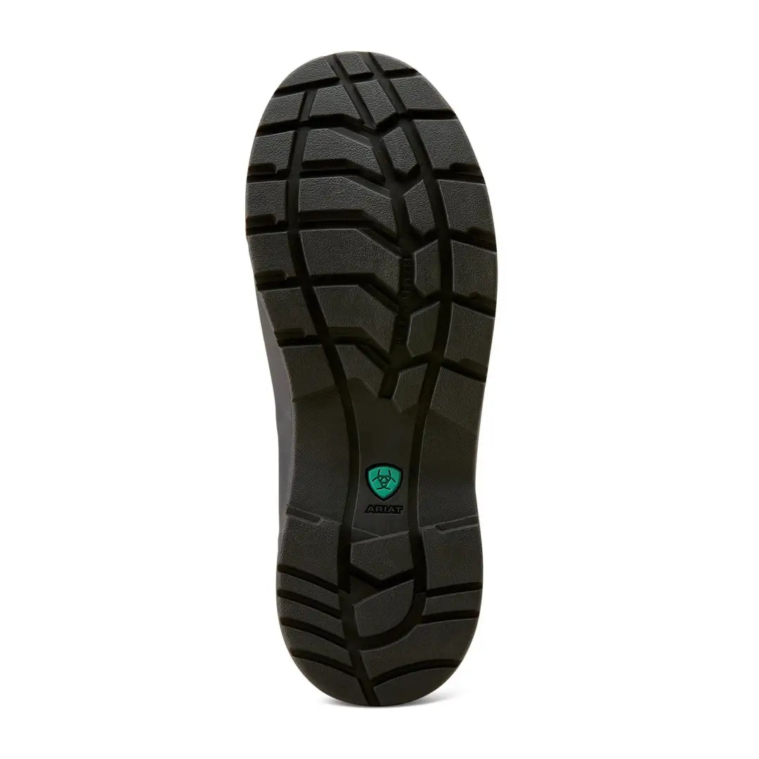 Rubber sole of Ariat Kelmarsh Shortie boots featuring deep treads and a green logo