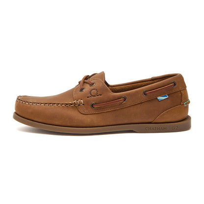 Brown leather boat shoe from Chatham Deck II G2, perfect for country clothing and hunting