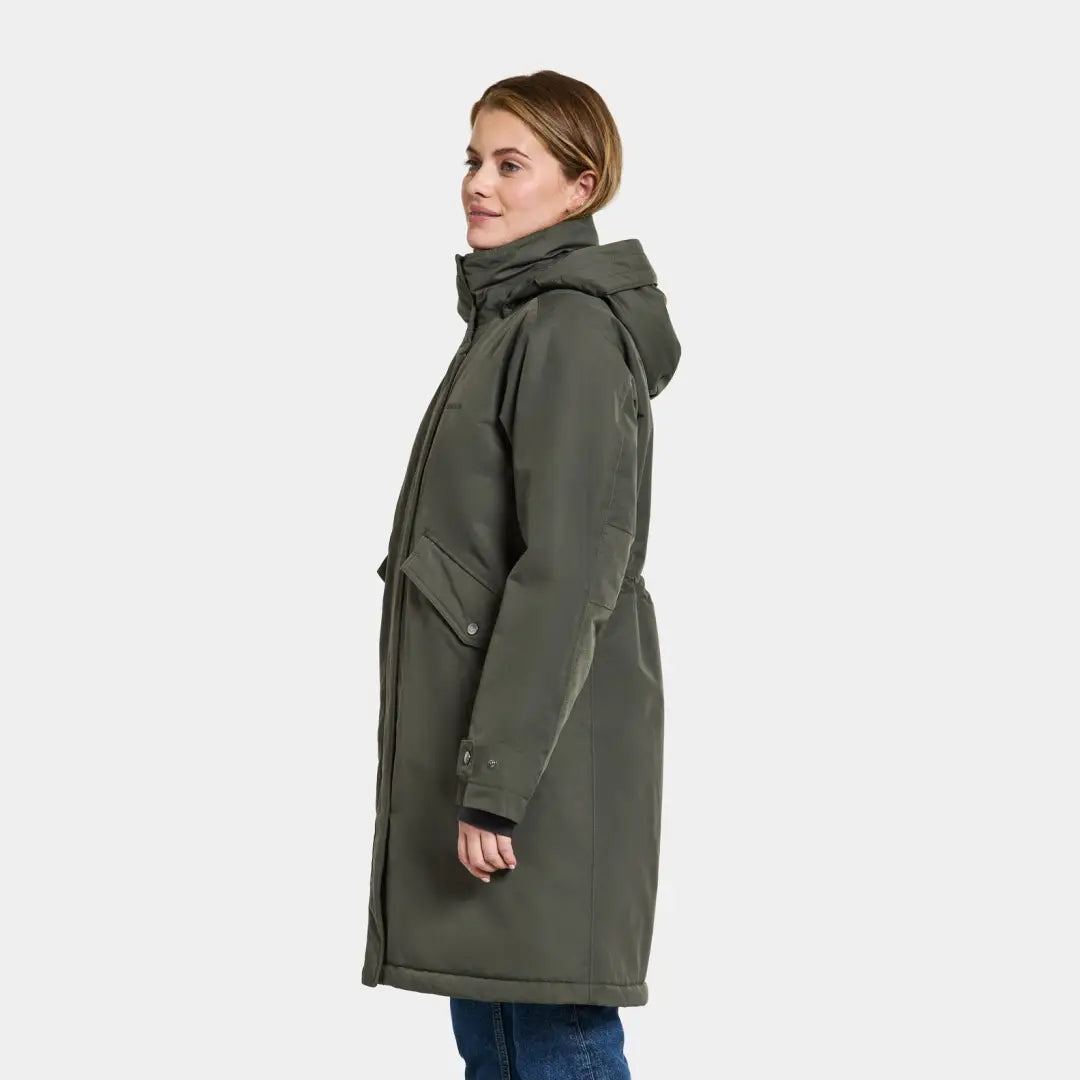 Olive green Didriksons Josefine Womens Parka 2, a classic parka with pockets for winter