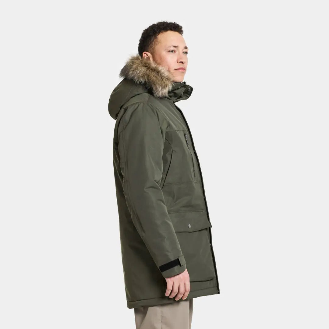 Olive green Didriksons Marco Parka 3 with fur hood, perfect for outdoors and hunting