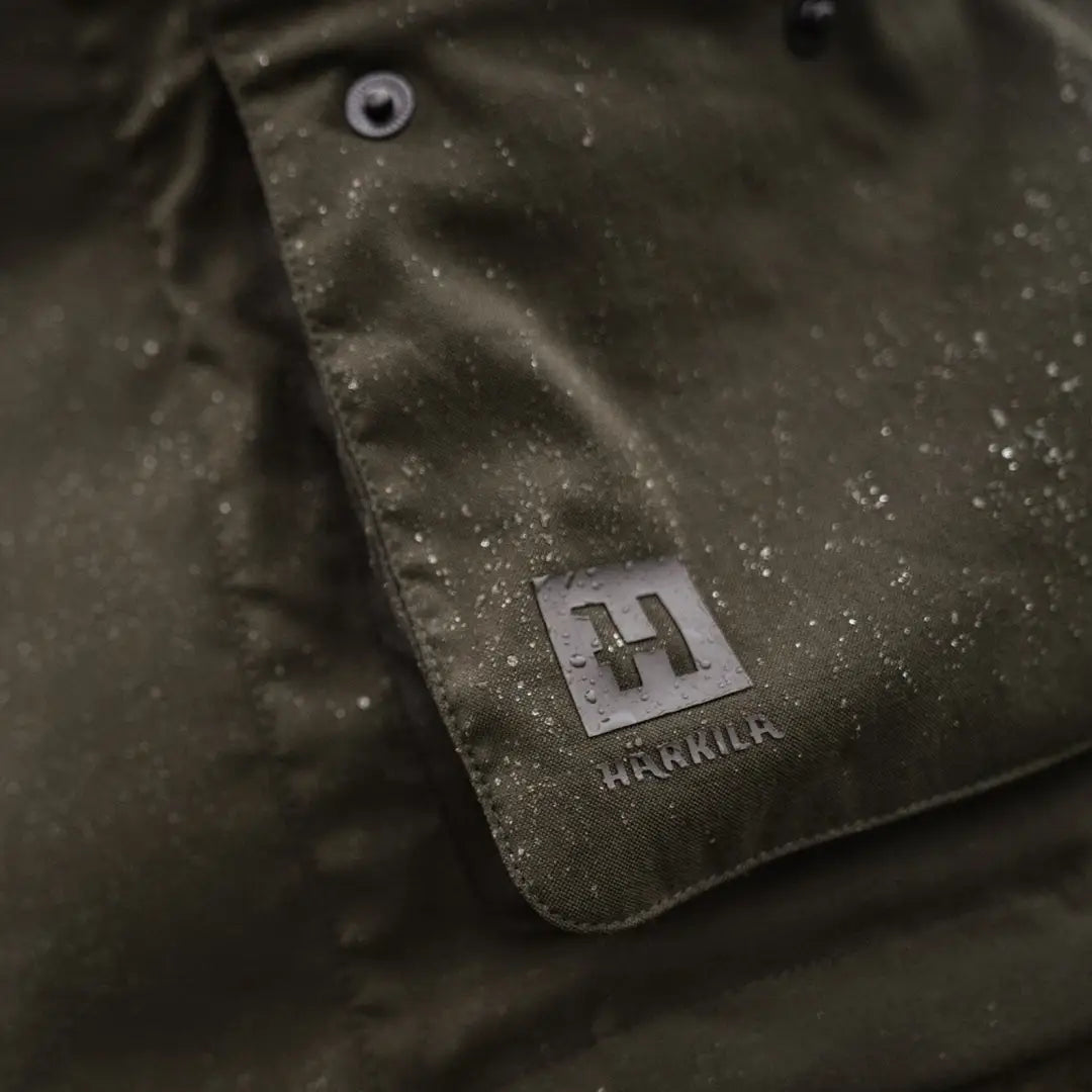 Clothing tag featuring Härkila logo on a Pro Hunter Shooting GTX Jacket