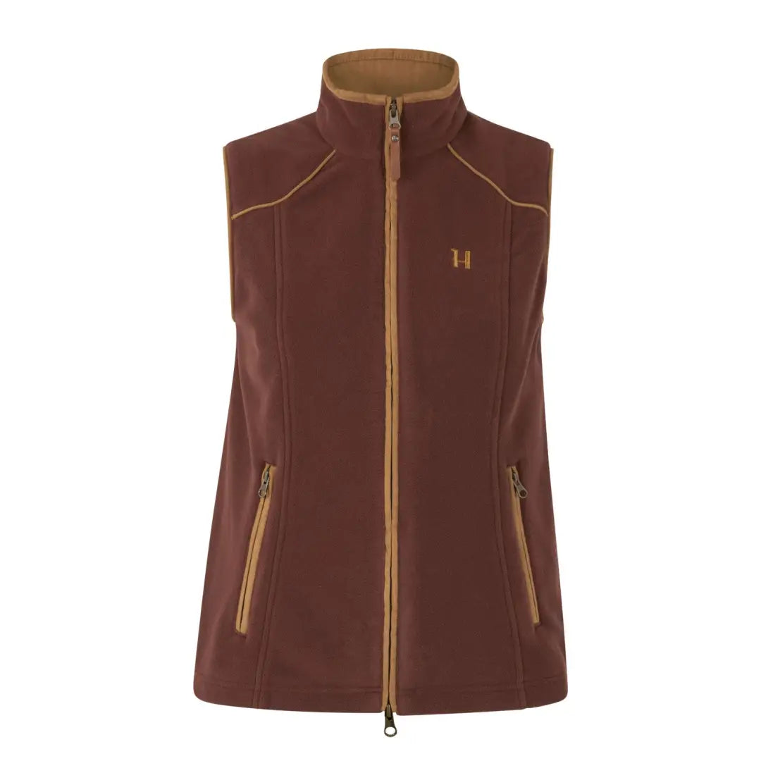 Burgundy fleece vest with full-length zip, tan trim, and check lining in Harkila Sandhem 200