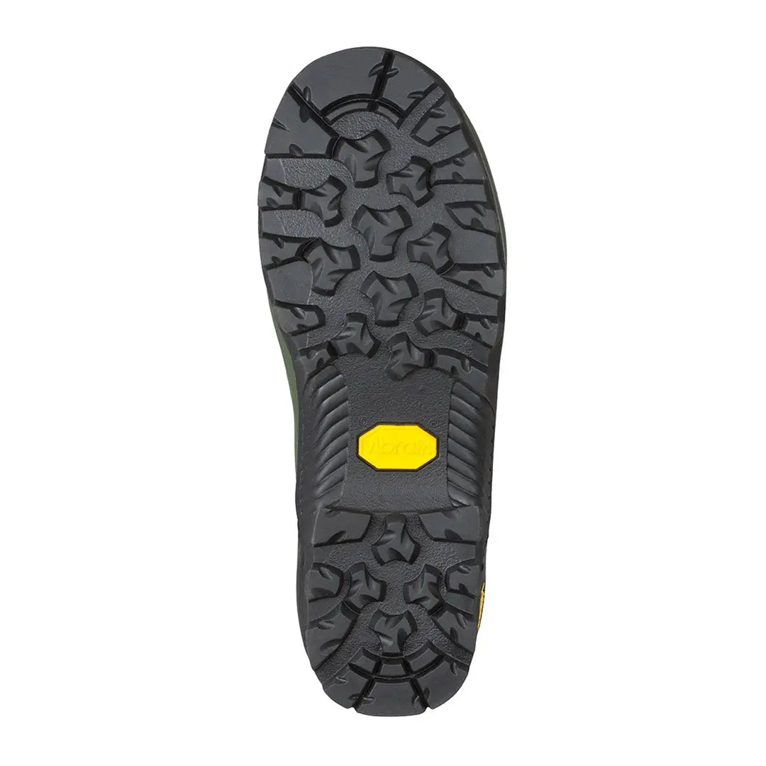 Rugged rubber sole with yellow insert on Hoggs of Fife Field Sport Wellingtons