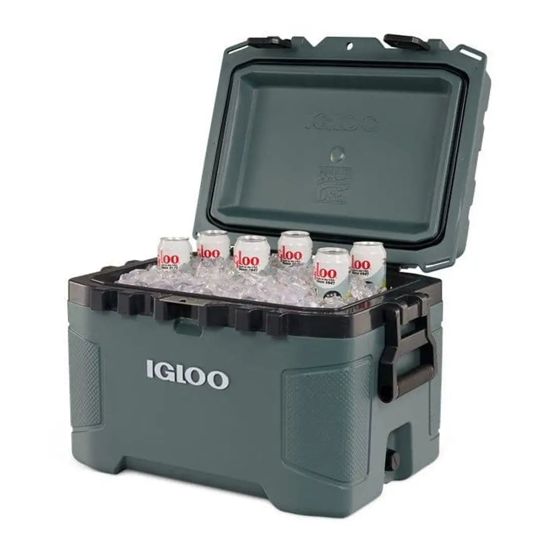 Igloo Trailmate cool box with open lid, packed with ice and drinks to stay cool