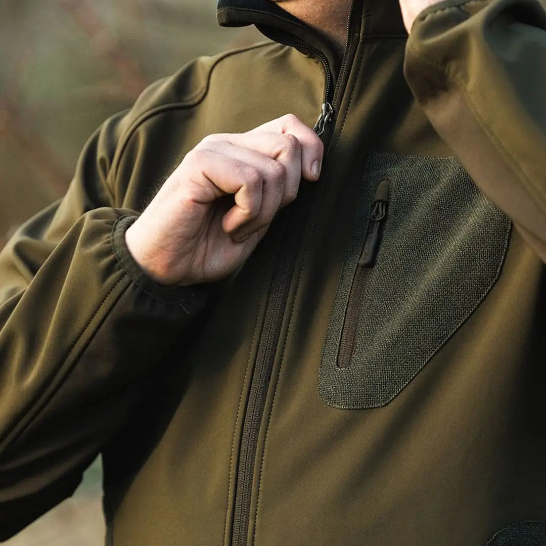 Olive green Jack Pyke Weardale Softshell Jacket with zipper and chest pocket