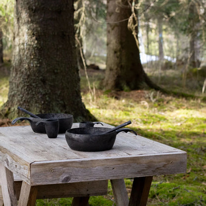 Black Cast Iron Cookware from Kupilka Start, perfect for country clothing outings