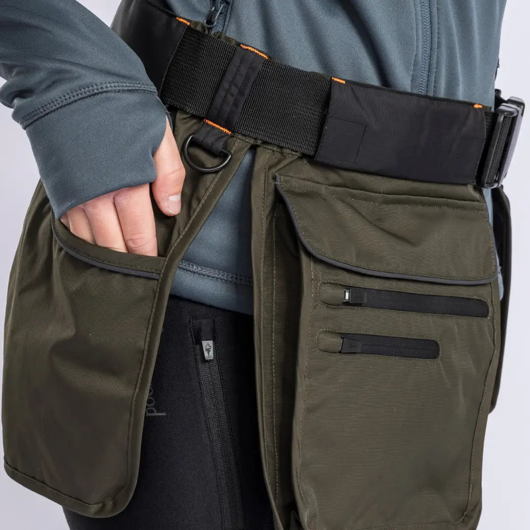 Utility belt with pouches and magnetic closure for dog sports enthusiasts