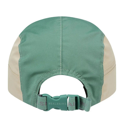 Baseball cap in green and beige with adjustable buckle clip closure, Sealskinz style