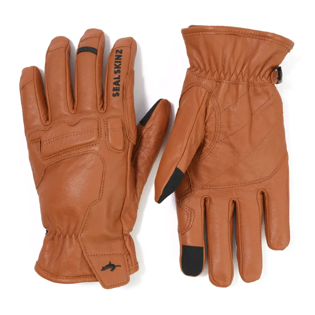 Brown leather Sealskinz Twyford Gloves with touchscreen tips for waterproof cold weather