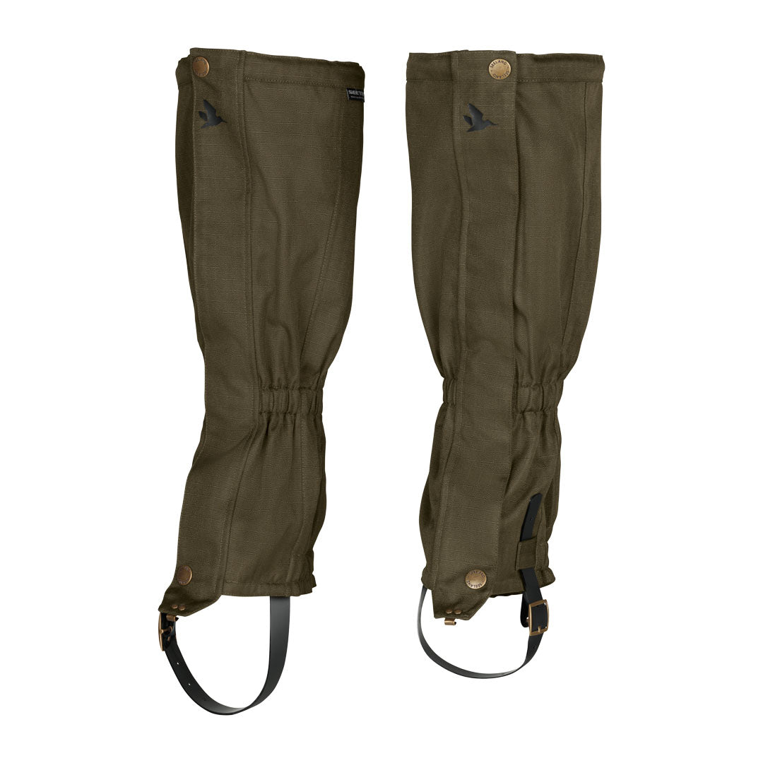 Pair of green waterproof Seeland Buckthorn Gaiters for outdoor adventures