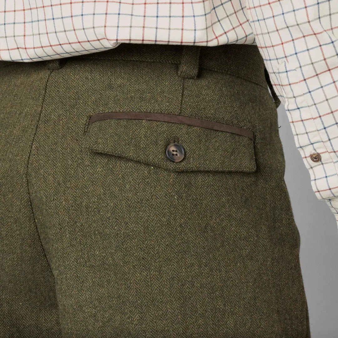 Olive green wool trousers with buttoned pocket, perfect Hillside Breeks feature