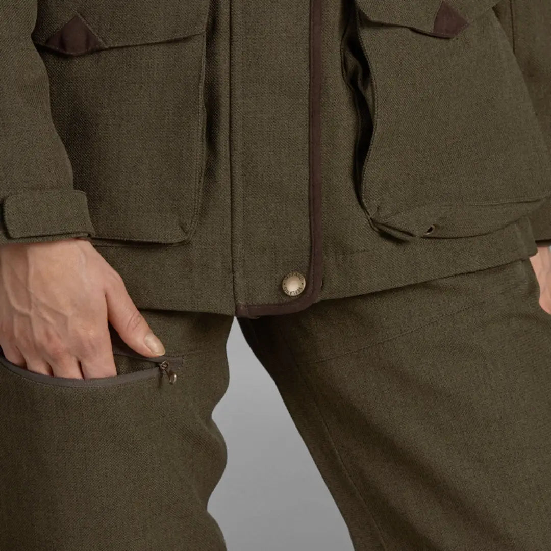 Olive green Seeland Woodcock Advanced jacket with cargo pockets and matching pants