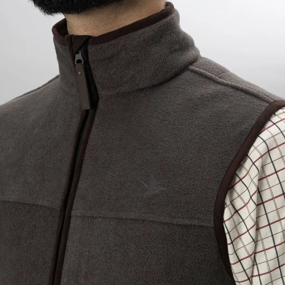 Gray fleece vest with high collar and zipper, perfect for outdoor adventures, Seeland Woodcock Earl