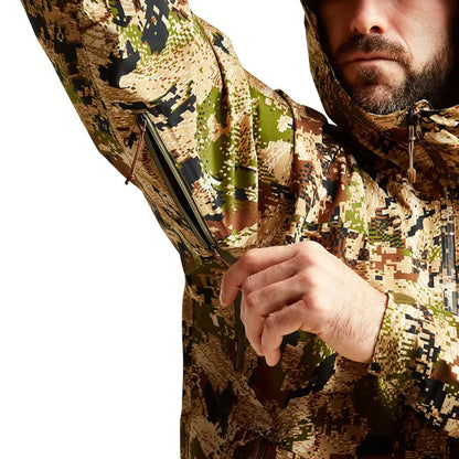 Camouflage Sitka Dew Point Jacket showing off a stylish zipper detail for hunters